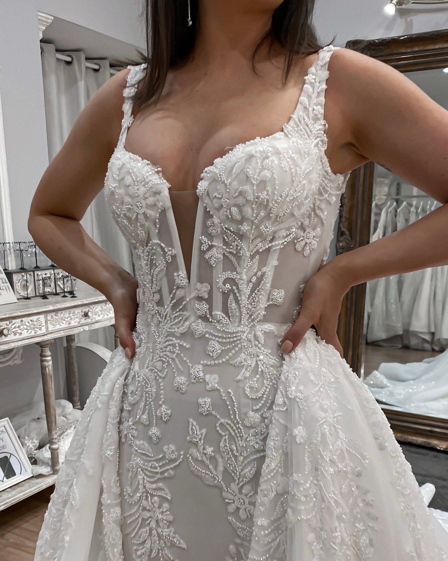 Janelle Half-Skirt (Size 10)