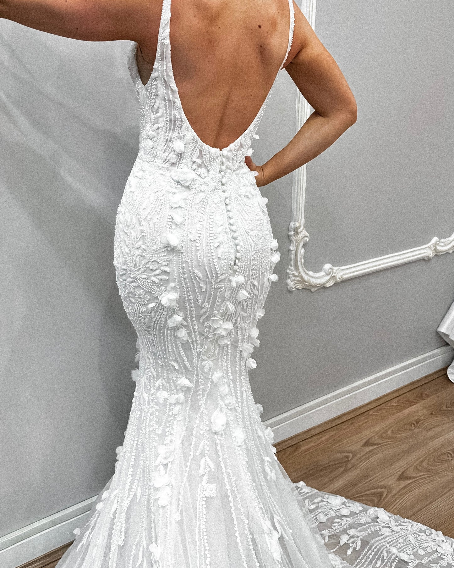 Delilah (Size 10)
