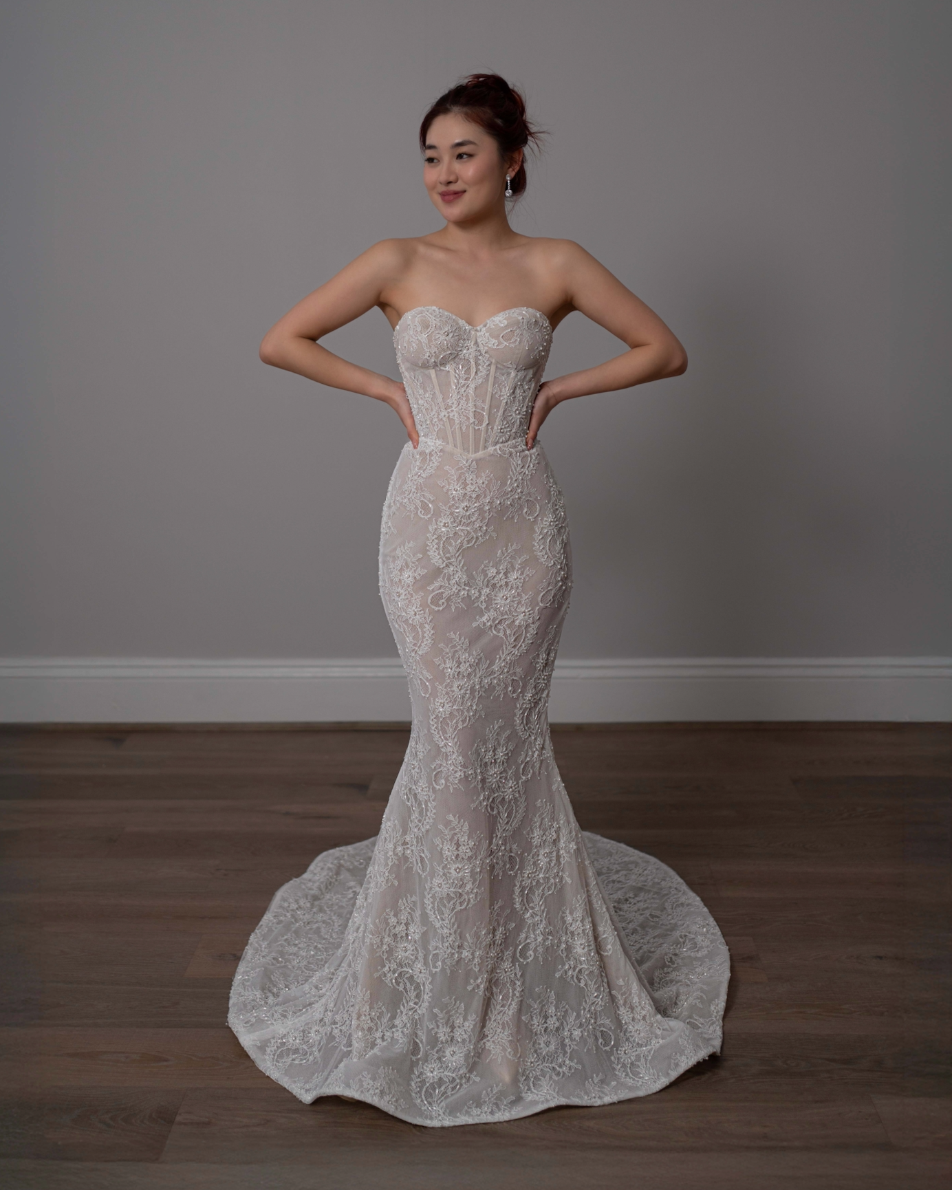 Alyssa (Size 8-10)